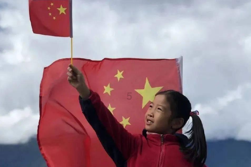 小熊猫足球冒险