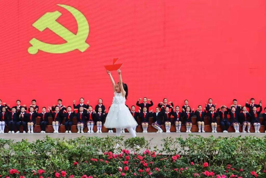 亿利资源集团：以生态修复为核心的可持续发展实践