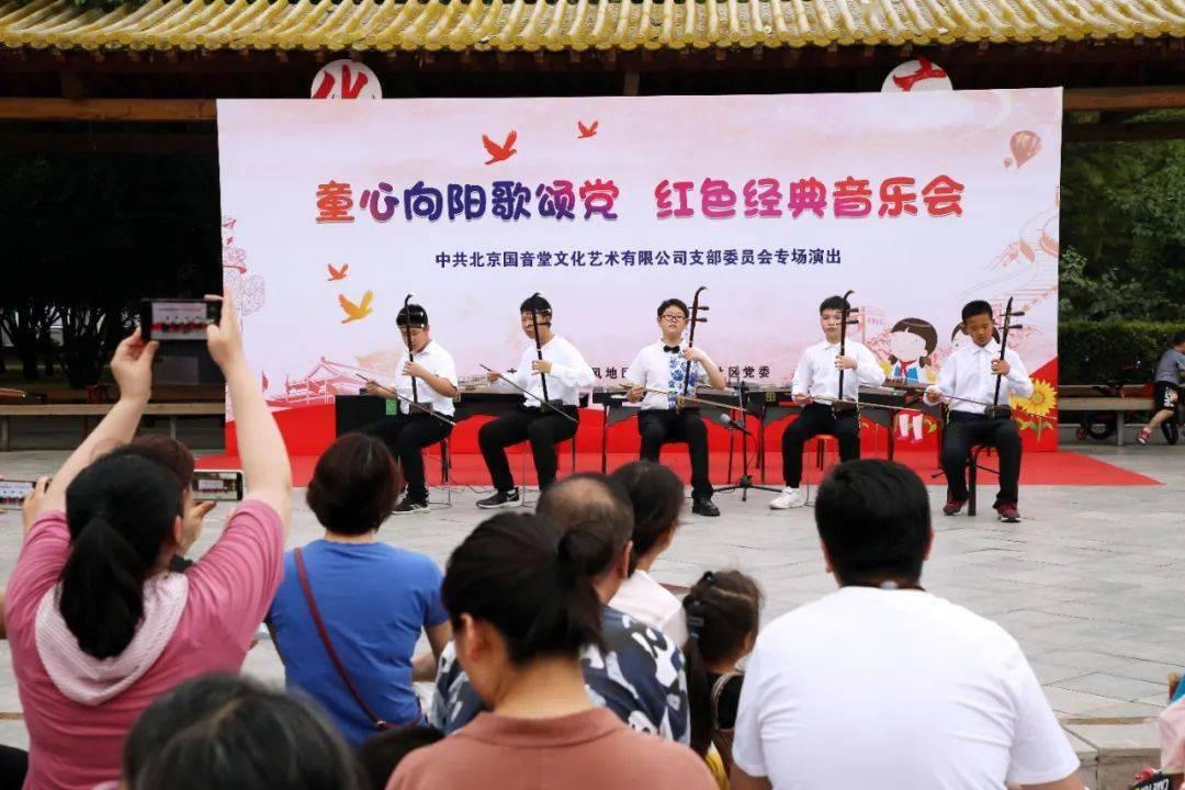 圈快报:迪丽热巴、张晚意、唐嫣、鞠婧祎、庄达菲、张小斐、于适