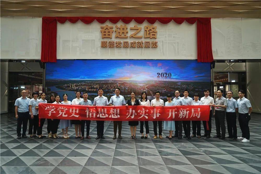 两公布一提示 | 这份春运出行指南 请收好!